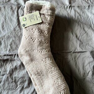 George Women's Non-Slip Fuzzy Slipper Socks - BRAND NEW WITH TAGS!
